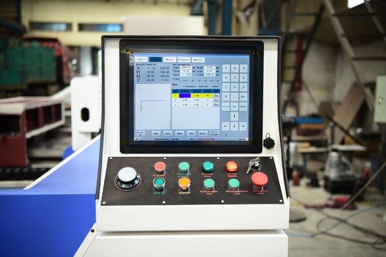 Máy cắt rãnh CNC V hai mặt Công cụ cắt Tấm kim loại thủy lực 1250 Mm
