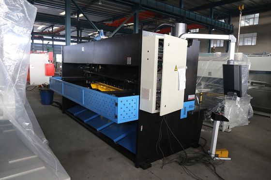 Máy cắt thủy lực CNC khí nén Hệ thống QC11K-1X3200 E21S