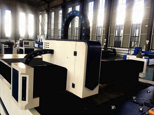 Máy cắt Laser sợi quang CNC 1500w Cypcut cho tấm kim loại 1500x3000mm