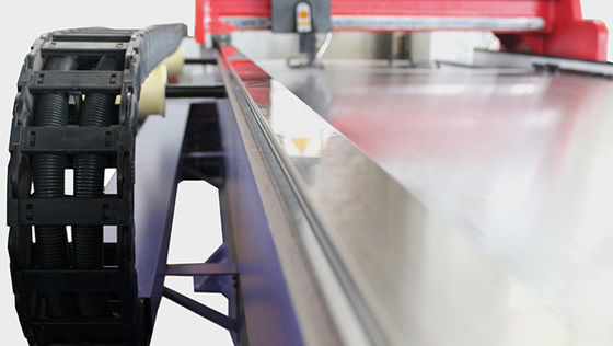 Máy cắt rãnh CNC V tự động ổ đôi cho cửa tủ 1250mm 70m / phút